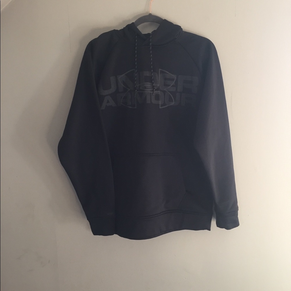 Men’s Under Armour hoodie